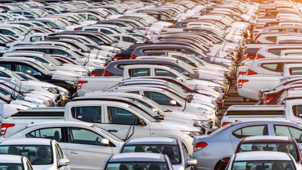 Carro novo ou seminovo? Brasileiros estão fazendo uma ESCOLHA surpreendente!