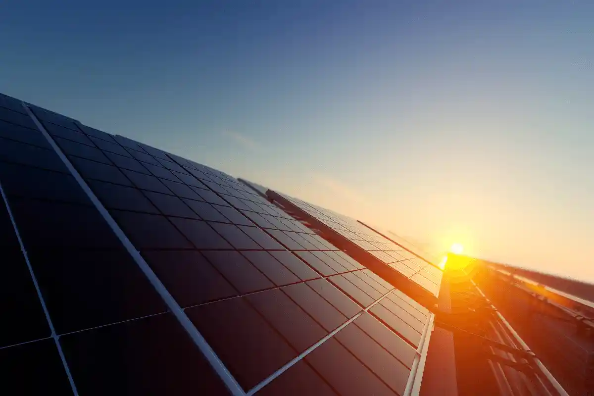 A Oi (OIBR3) inaugurou mais duas usinas solares no Brasil em agosto