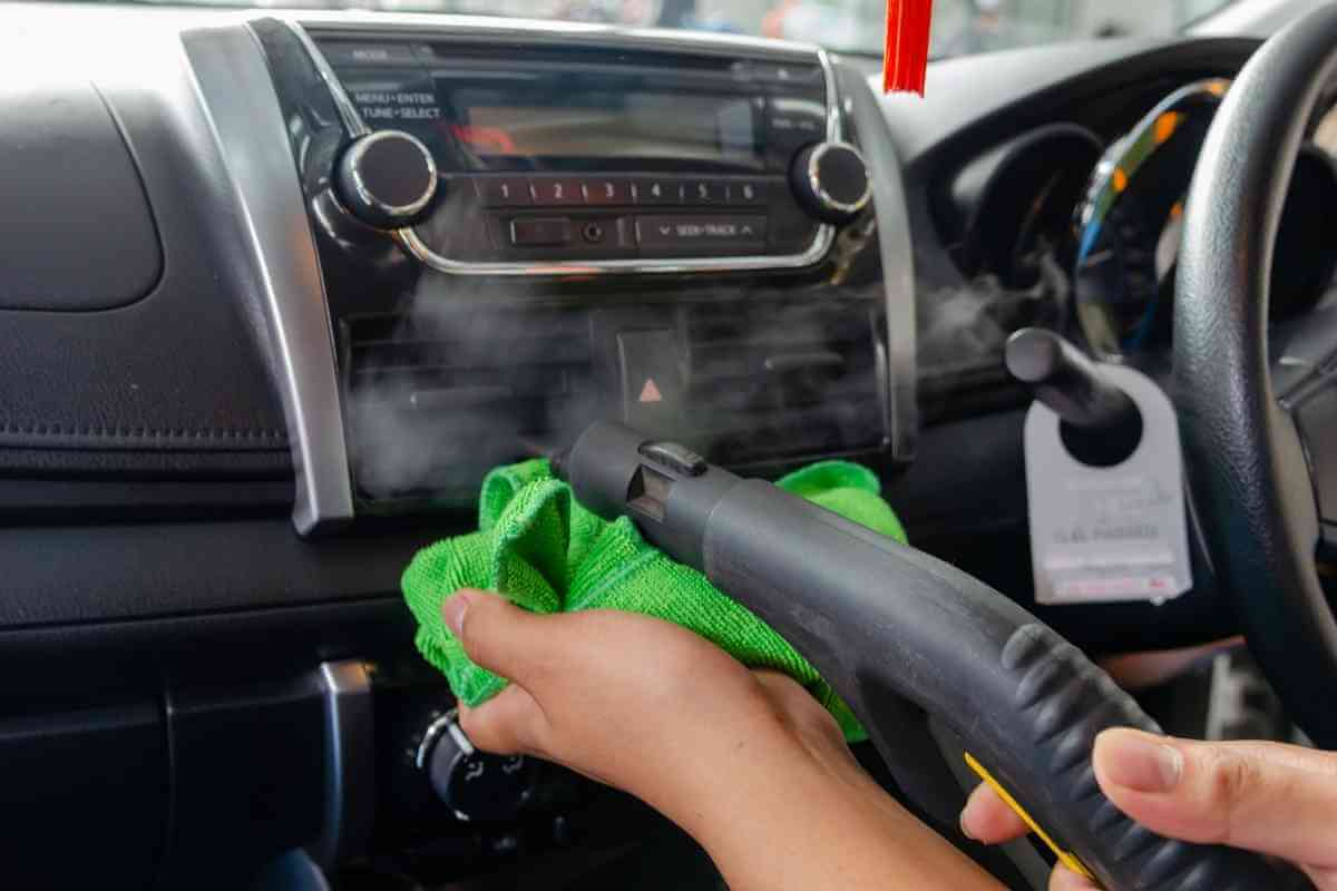 Qual o Melhor Higienizador de Ar-Condicionado Automotivo?