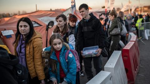 EUA aceitam até 100.000 refugiados ucranianos em meio a ataque russo