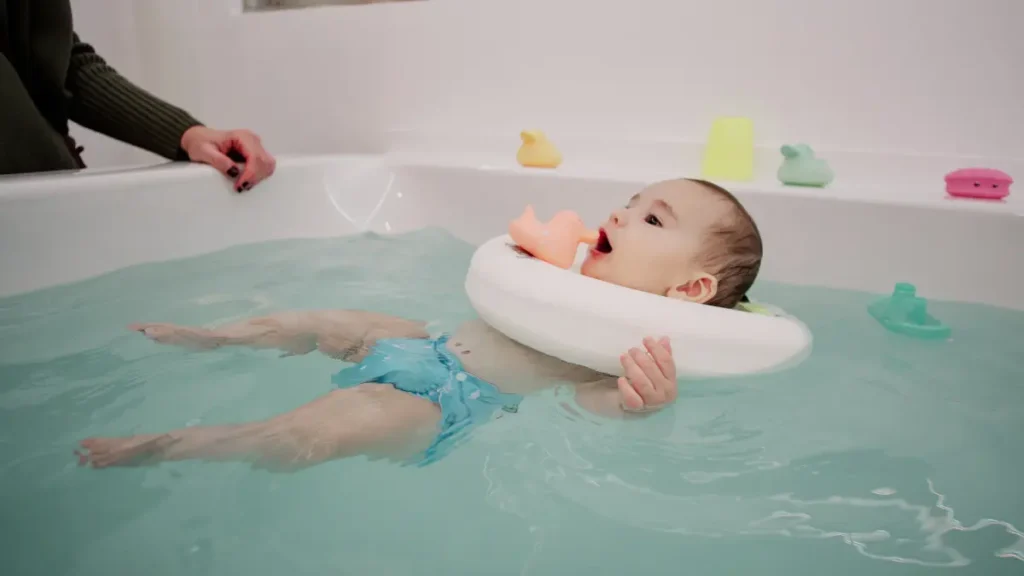 Benefícios da Hidroterapia para Bebês