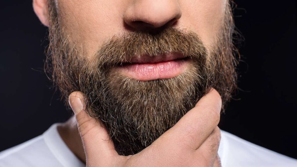 Como deixar a barba crescer: Dicas para estimular o crescimento