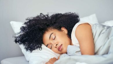 Como dormir após cirurgia de tireoide: Dicas para uma recuperação confortável Como dormir após cirurgia de tireoide: Dicas para uma recuperação confortável