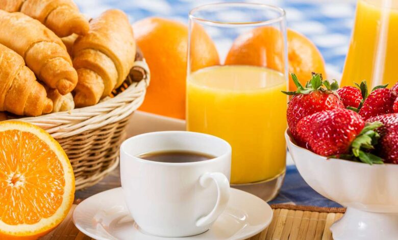 Como montar uma mesa de café da manhã: Guia prático Como montar uma mesa de café da manhã: Guia prático
