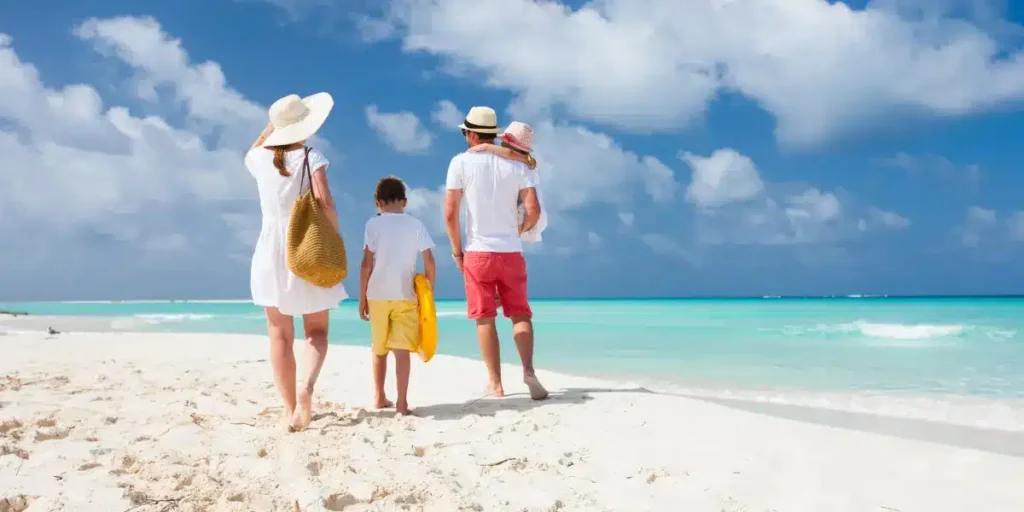 Férias com crianças: dicas para encontrar hospedagens com atividades infantis Férias com crianças