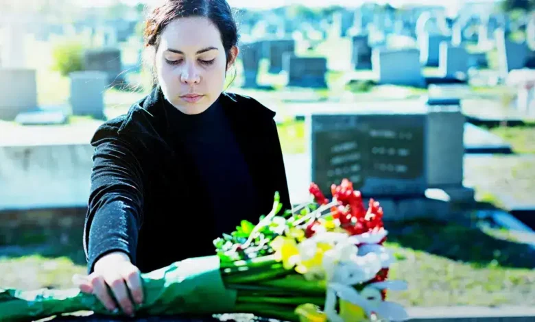 Homenagens póstumas: como personalizar jazigos e túmulos de entes queridos Homenagens póstumas