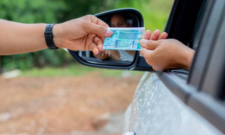 Detran notifica usuários com CPF negativado sobre CNH suja - Você precisa ficar atento com um novo aviso sobre a CNH, caso tenha o nome sujo no mercado.