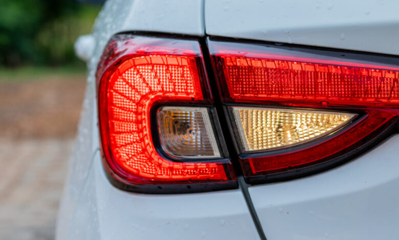Mudanças na lei do farol e como evitar multas - O que é a Lei do Farol e como ela pode afetar os motoristas brasileiros; veja os detalhes a respeito do assunto.