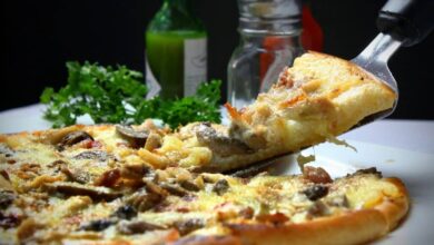 Pizza brasileira, destaque na América Latina, ganha o paladar dos mais exigentes - descubra quanto custa o alimento.