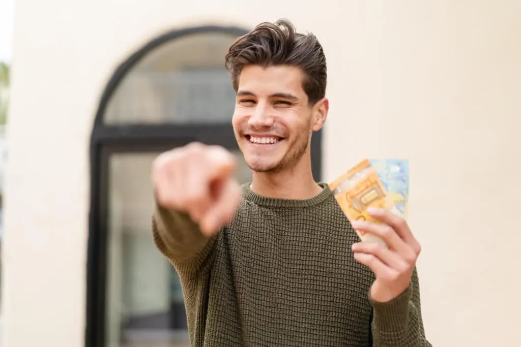 Cargo sem faculdade pode render R$ 5 mil em 2025 –