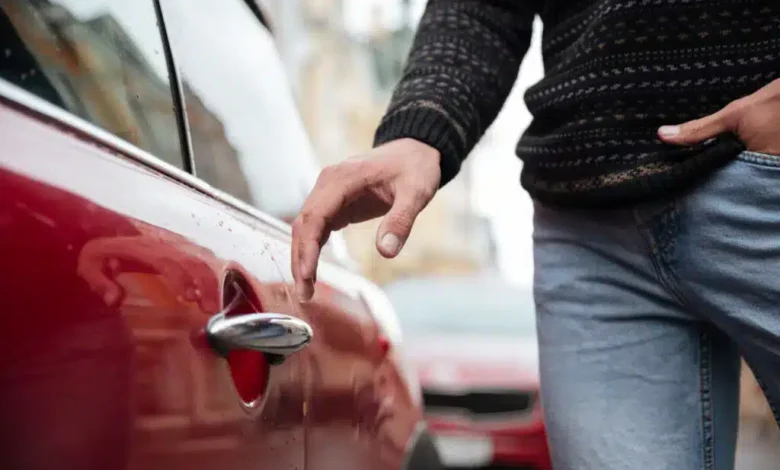 Esquecer este SIMPLES detalhe ao entrar no carro gera prejuízo de quase R$ 198,44