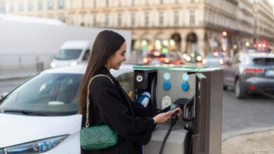 Seu carro a gasolina vai virar "museu" em 2027: o IMPÉRIO chinês dos elétricos chegou