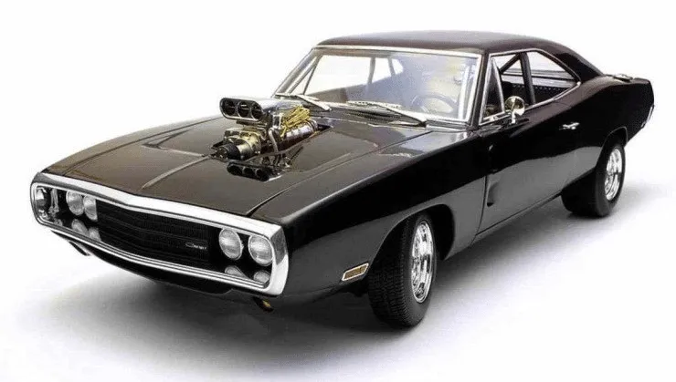 Os 10 carros icônicos transformados pelo cinema –