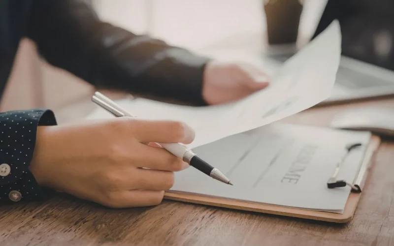 Quantos atestados a empresa pode aceitar por ano